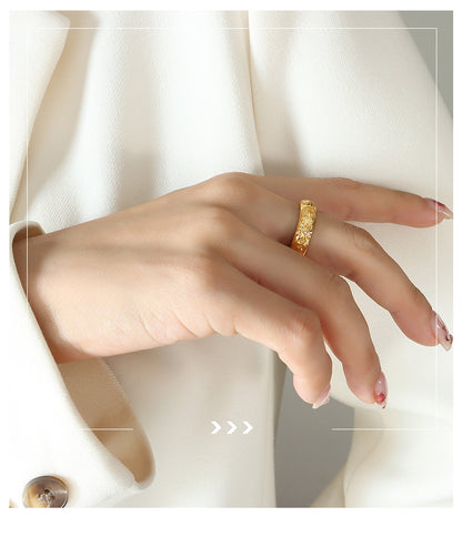 Niche Entry Luxury Zircon Embossed Star Moon Shape Shining Zircon Design Ring Titanium Steel Bracelet Girl's Jewelry