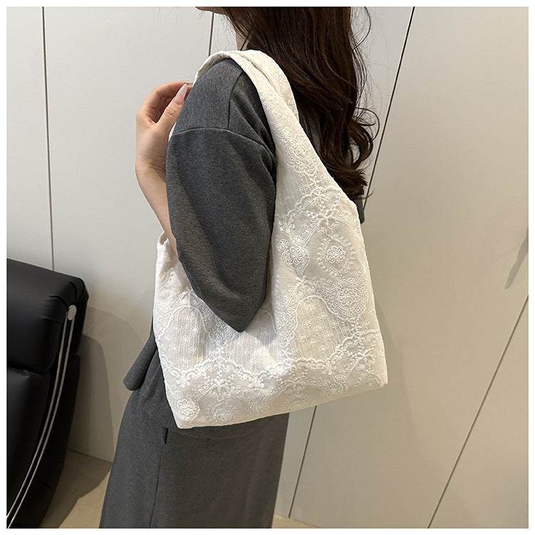 Korean Style Small Fresh Lace Flower Canvas Bag 2025 New Large Capacity Commuter Lazy Style Single Shoulder Large Tote Bag