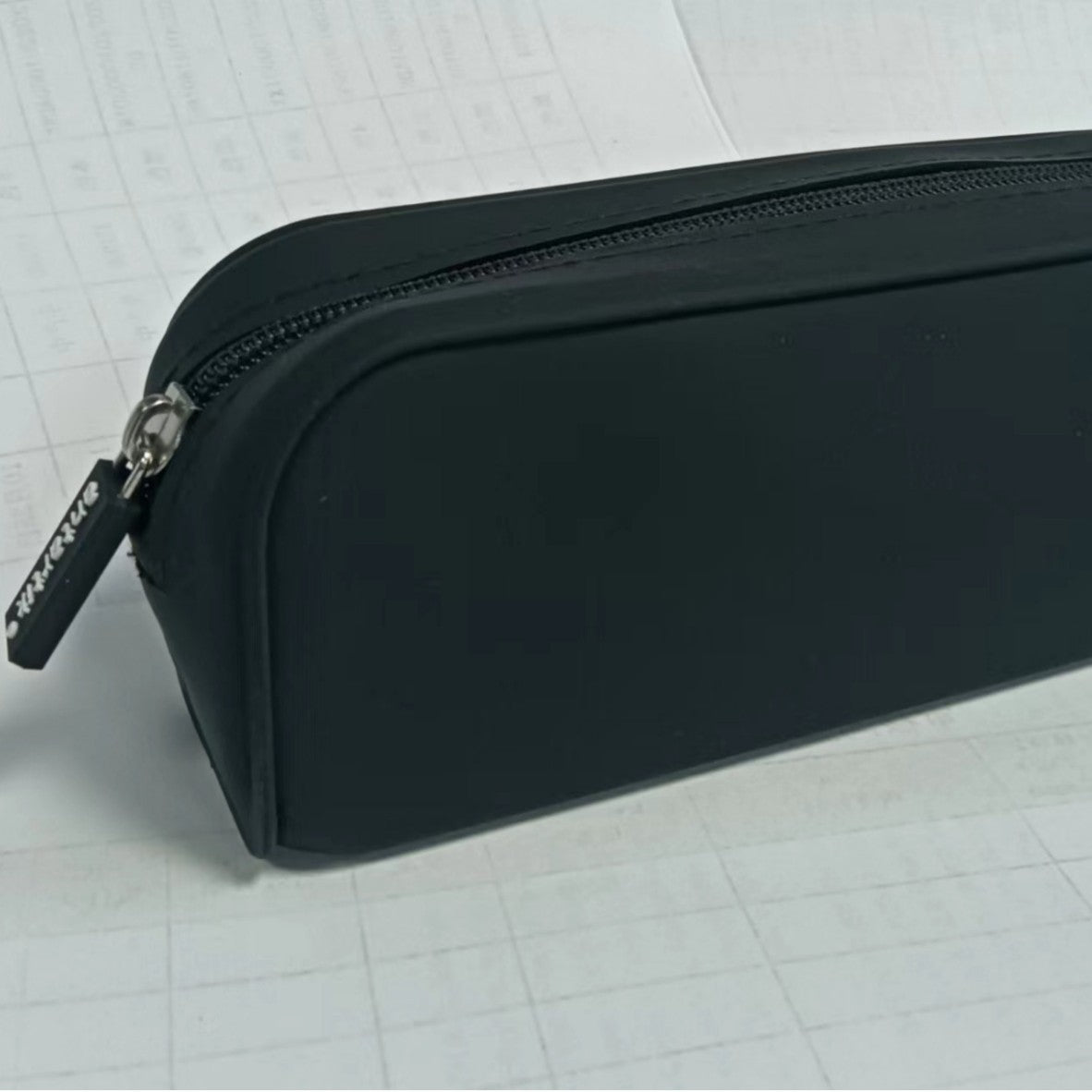 Large-Capacity Silicone Pencil Case Stationery Box Storage Multifunctional Large Pencil Case for Primary School Students Silicone Pencil Case for Primary School Students