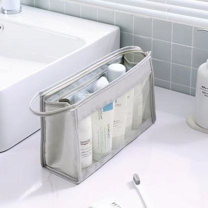 British Simple Toiletry Bag Waterproof and Convenient Hand-held Cosmetic Bag for Business Travel Carry-on Skin Care Products Storage Cosmetic Bag