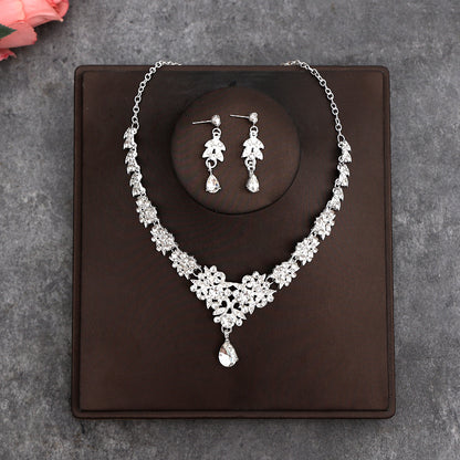 Korean Bride Necklace Earrings Two-piece Decorations Wedding Yarn Wedding Jewelry Wedding Accessories Dance Studio