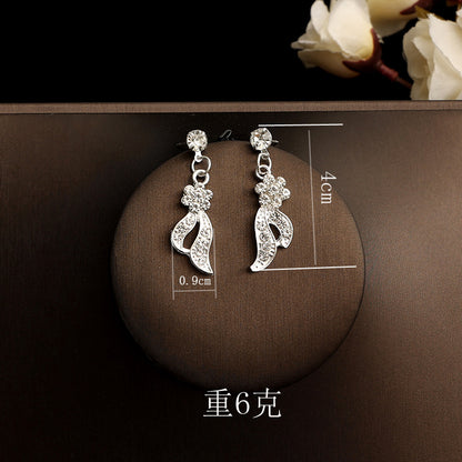 Korean Bride Necklace Earrings Two-piece Decorations Wedding Yarn Wedding Jewelry Wedding Accessories Dance Studio