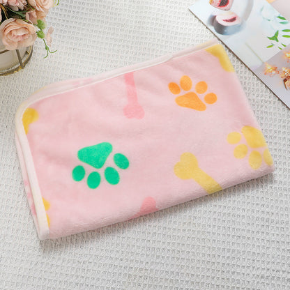 Cross-border pet blanket mat cat and dog flannel blanket autumn and winter warm blanket pet sleeping mat wholesale