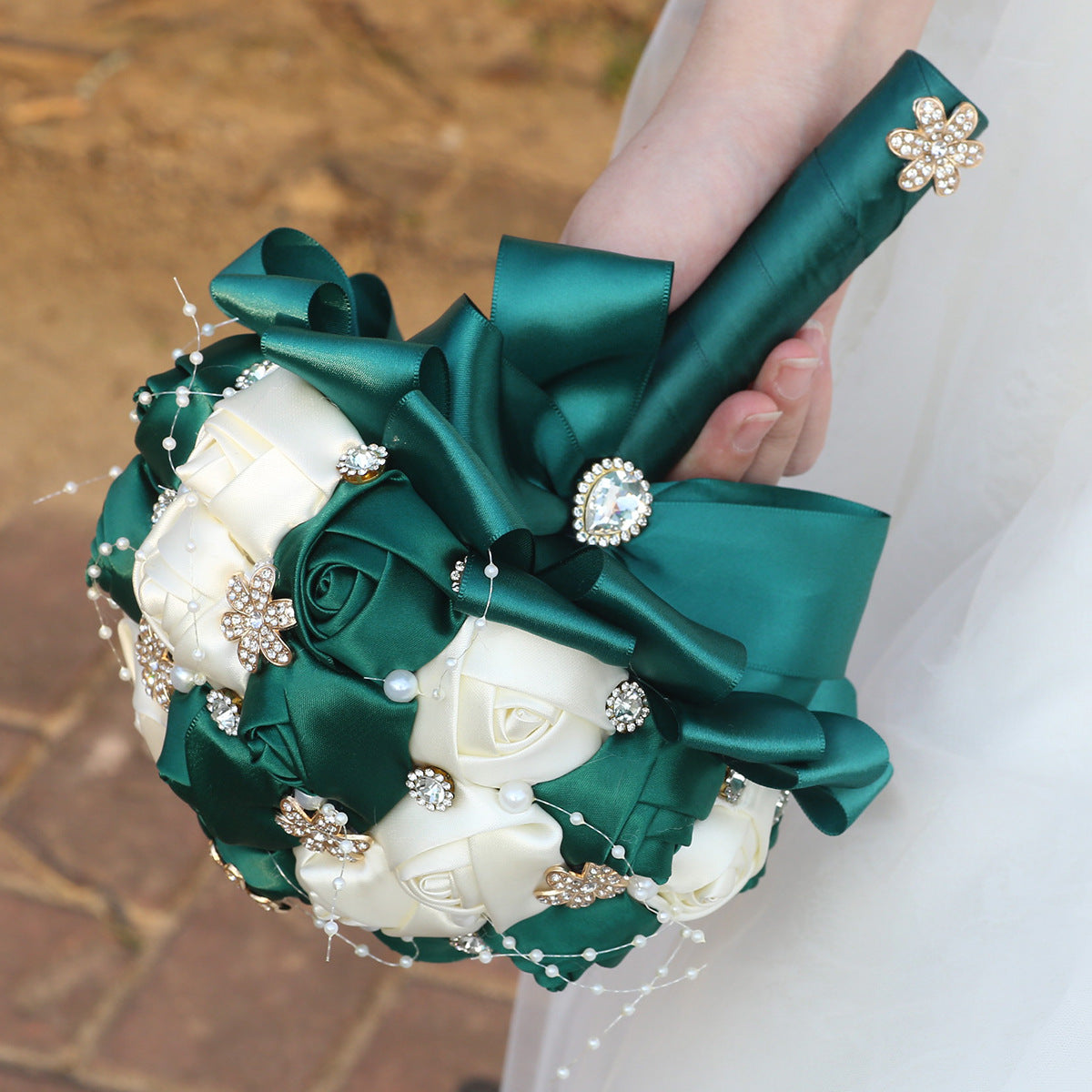 Amazon Supply Dark Green Bride Bridesmaid Simulated Satin Rose Bouquet Church Wedding Supplies Wholesale