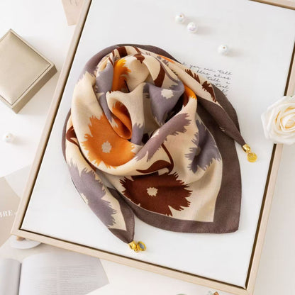 2026 New Style Warm Square Scarf with Magnetic Buckle, Triangular Silk Scarf, Cotton Scarf for Women, Stylish Neck Warmer for Spring, Autumn, and Winter, Versatile and Elegant