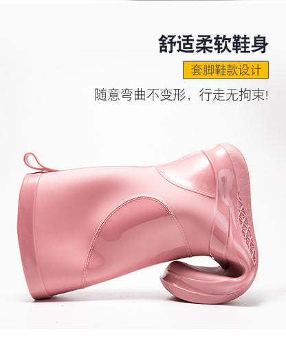 Rain Boots for Women, New Fashionable Waterproof Shoes, Mid-Calf Outdoor Rain Boots for Beachcombing, Trendy Non-Slip Waterproof Slip-On Rubber Shoes