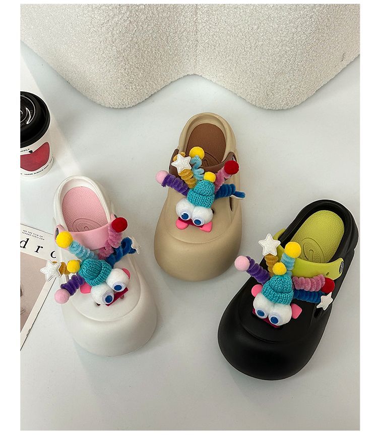 Shake Stick Clogs for Women 2026 Spring and Summer New Style Cute DIY Shoe Decorations Detachable Trendy Shoes