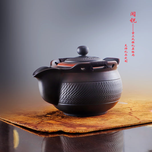 Yue Rui Handheld Purple Clay Teapot with Quick-Opening Knife for Home Use, Vintage Style, Anti-Scalding Tea Set for One Person with Built-In Tea Strainer