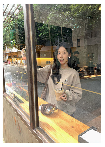 Guangzhou Huang Zheng American Retro Sexy Pullover Embroidered Sweatshirt Feminine Versatile Long-Sleeved Casual Top 530821