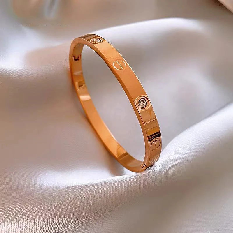Classic Design Stainless Steel Rose Gold Color Smooth Metal Bracelet for Women's Non Fading Jewelry Trendy Explosive Accessories