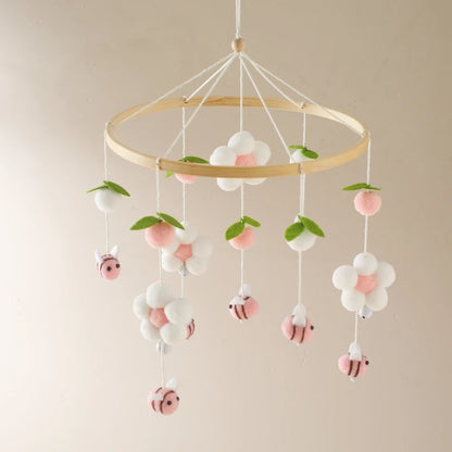 Baby Crib Bed Bell Rattle Toy 0-12 Months Wooden Mobile Cartoon Bee Bed Bell Hanging Toy Holder Bracket Infant Crib Bracket Gift