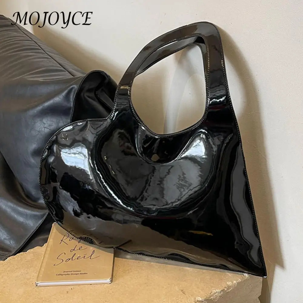 Luxury Design Heart Ladies Handbag PU Leather Underarm Bag Solid Color Trendy Tote Bag Summer Top Hand Bag for Women and Girls