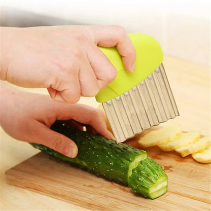 Stainless Steel Potato Chip Slicer Dough Vegetable Fruit Crinkle Wavy Slicer Knife Potato Cutter Chopper French Fry Maker Tool