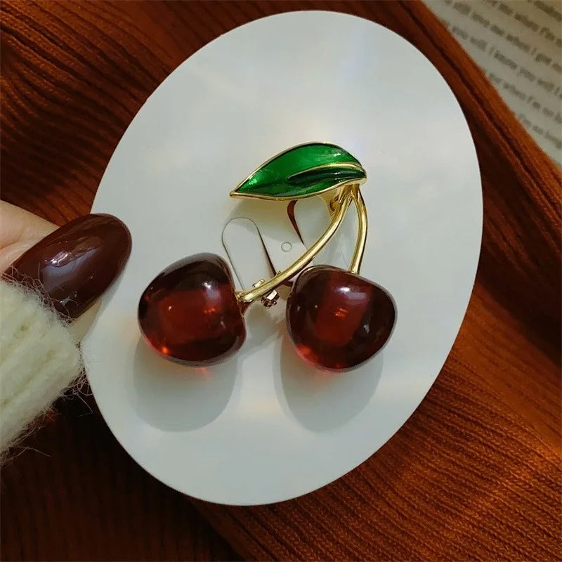 Fashion Crystal Dark Red Cherry Brooches For Women Clothing Cute Alloy Crystal Fruit Enamel Pins Party Jewelry Gifts