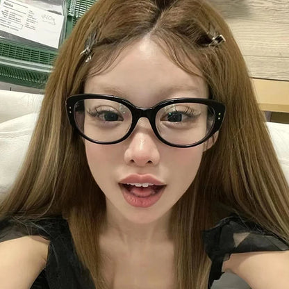 New Fashion Unisex Cat Eye Plain Glasses for Men Women Pc Frame Glasses for Party Eyeglasses Metal Studs Square Frame Eyewear