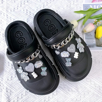 Fashion Charms Clogs New Arrival Thick Sole Outdoor Women Slippers High Quality Summer Beach Sandals For Girls