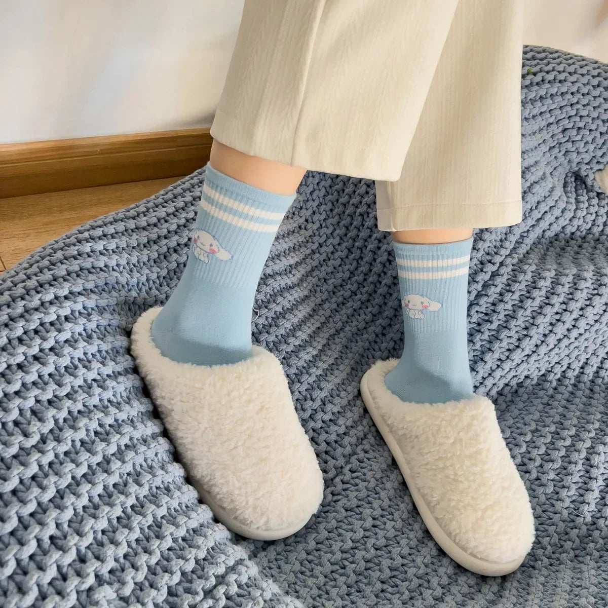 1pair Miniso Cinnamoroll Cartoon socks girl's blue combed cotton mid-tube stockings cute sanrio puppy stockings