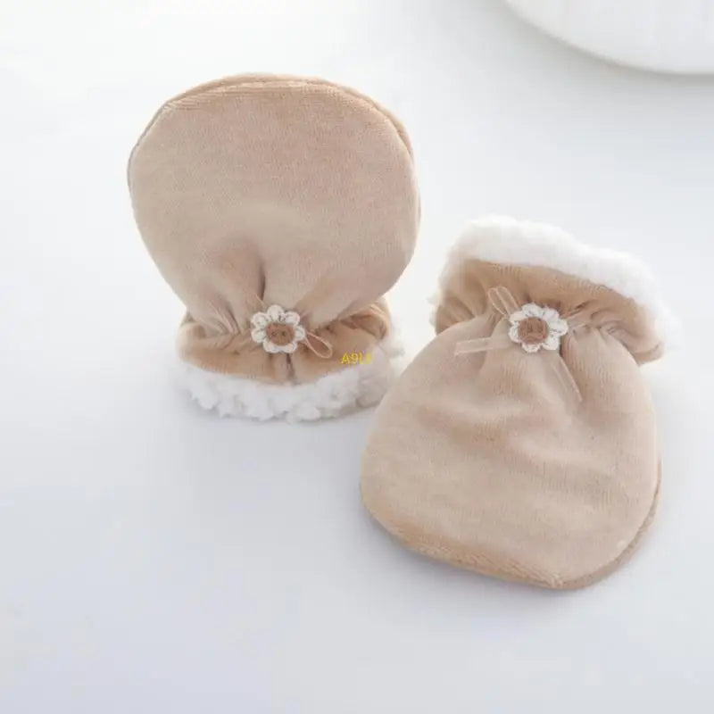 Premium Baby Winter Gloves - Warm Fleece Mittens for Boys & Girls (4-6Y)