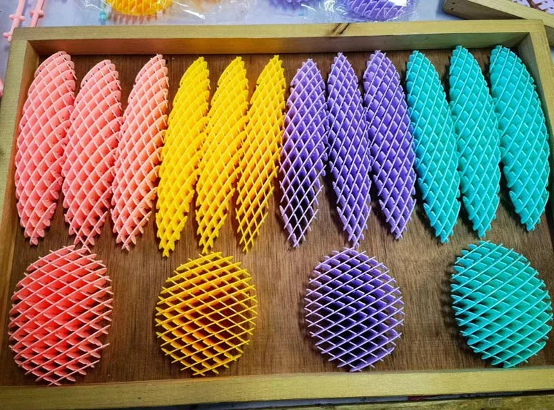 Scalable 3D Deformed Worm Elastic Net Tiktok New Strange Puzzle Vent Decompression Artifact Pop It Toy Bouncy Ball