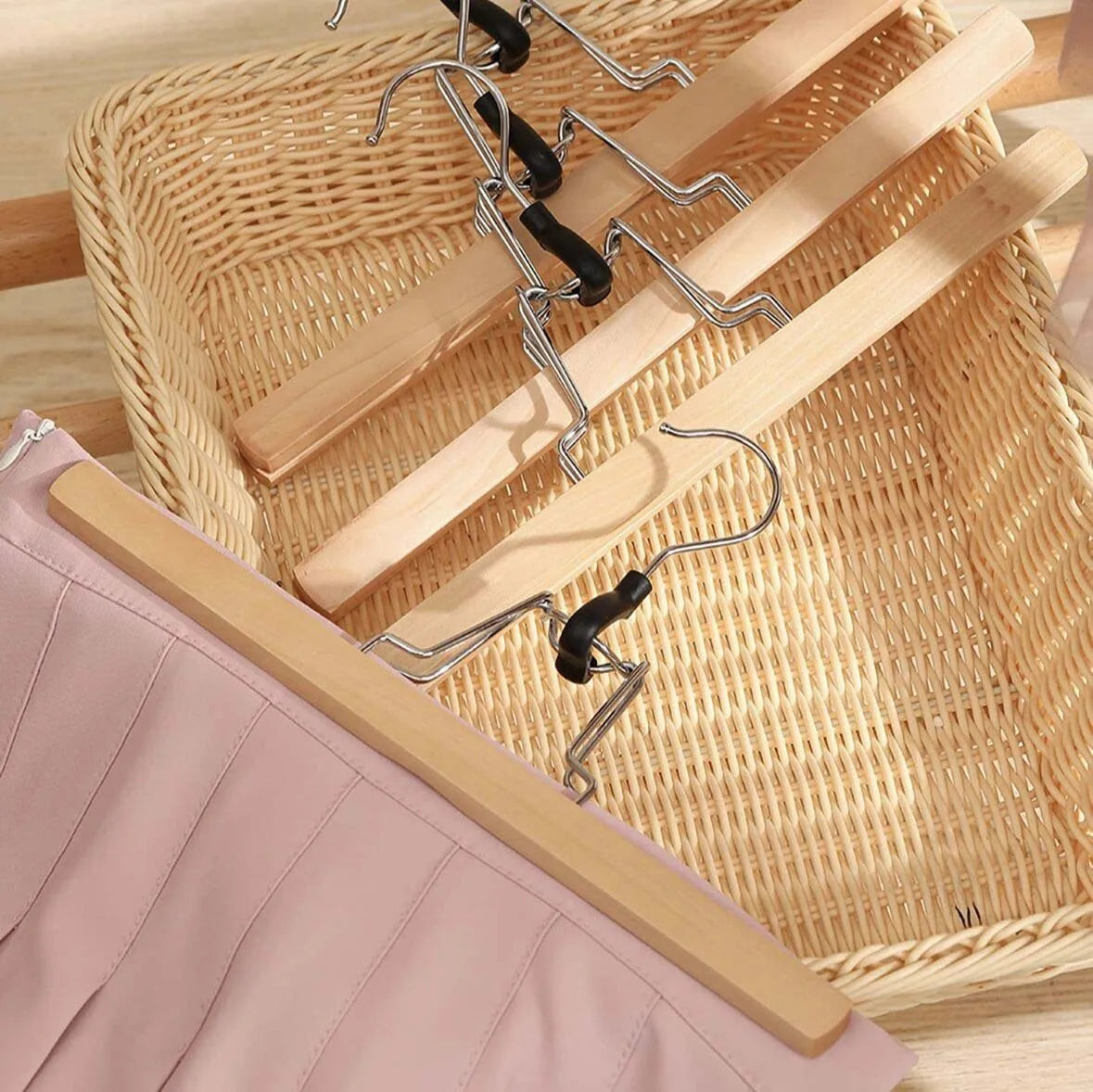 5/10PCS Pants Hanger,Wooden Skirts Clothes Hangers with 360° Swivel Hook for Closet Organizer,Non-slip Sturdy Jeans Trouser Rack