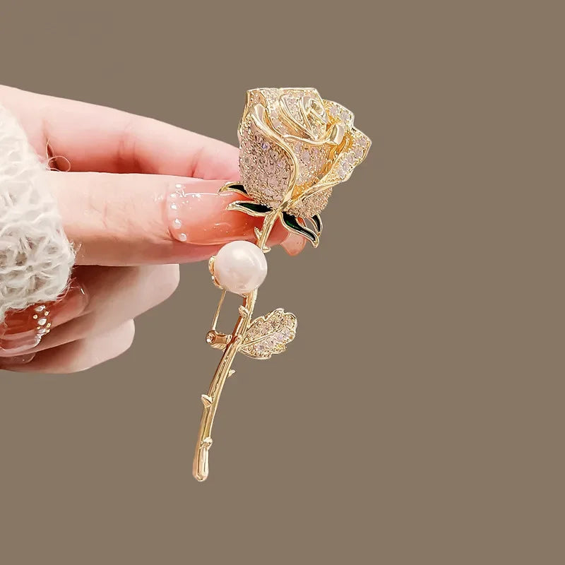 Exquisite Purple Lavender Brooch Women's Brooches Crystal Rhinestone Bouquet Pins Clothing Coat Luxury Jewelry Girl Gift