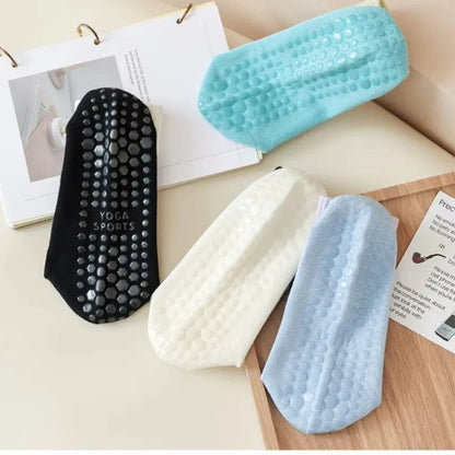 New Non-Slip Yoga Pilates Socks Gradient Color Silicone Grips Mid-Calf Socks Breathable Combed Cotton Sports Dance Socks Women