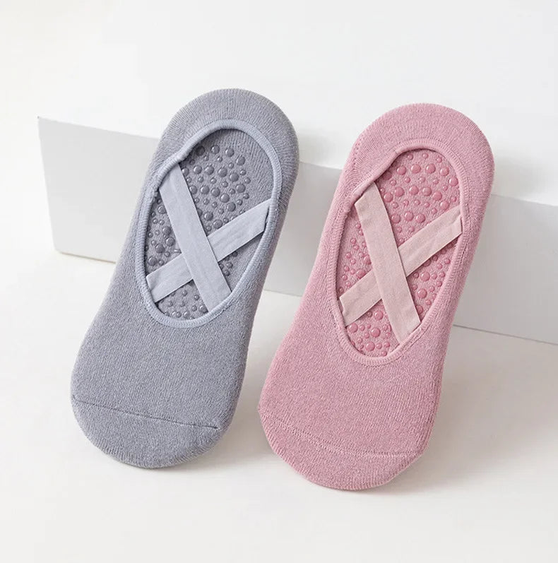 1-5 Pairs of Women's Non-Slip Yoga Socks for Dance Pilates Gym Breathable Cotton No-Show Socks with Silicone Grip Indoor Workout