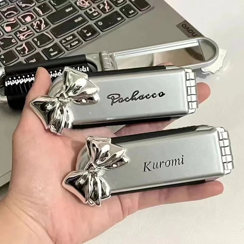 1 piece of Hello Kitty Sanrio Folding Hair Comb, Hair Style and Mirror Cinnamoroll Anime Portable Travel Comb Tool