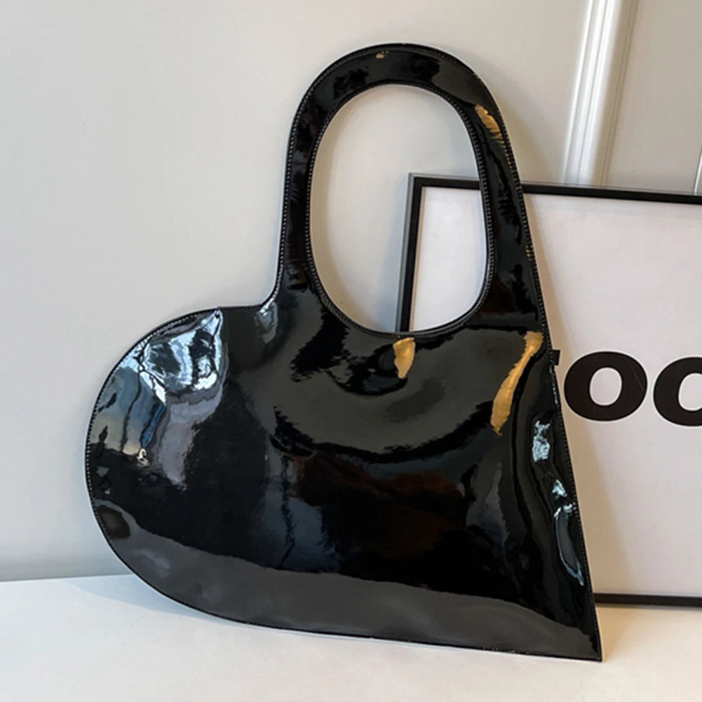 Luxury Design Heart Ladies Handbag PU Leather Underarm Bag Solid Color Trendy Tote Bag Summer Top Hand Bag for Women and Girls