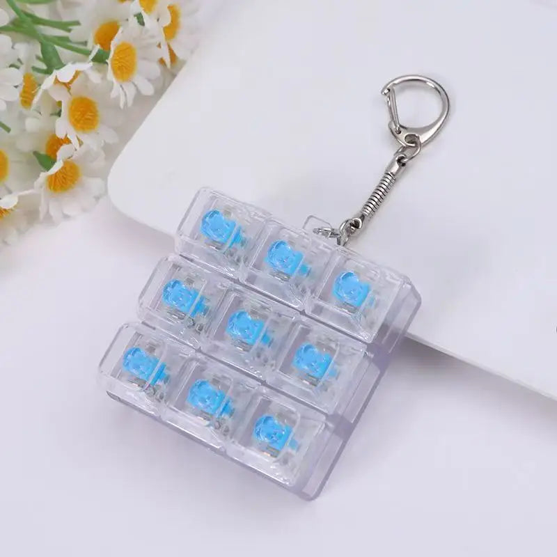 9-in-1 Keyboard Keychain Fidget Toy Decompression Button Finger Clicker Toys Stress Relief Keyboard Fidget Sensory Toys for kids