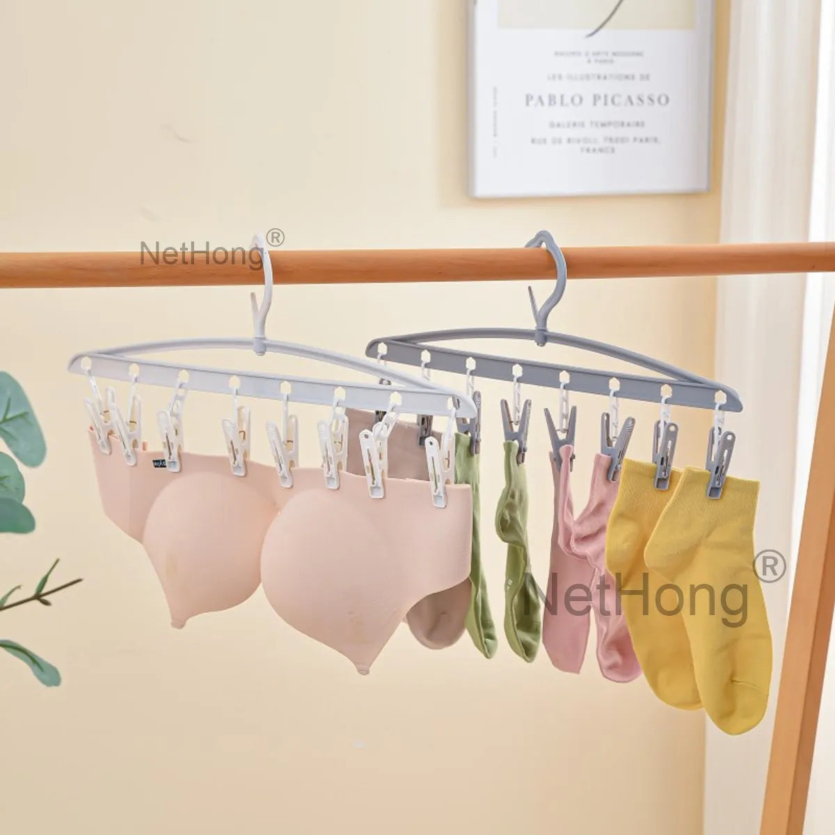 1/2pcs Sock Hanger Dryer Bra Laundry Drying Rack Underwear Clothes Hanger With Clips UK