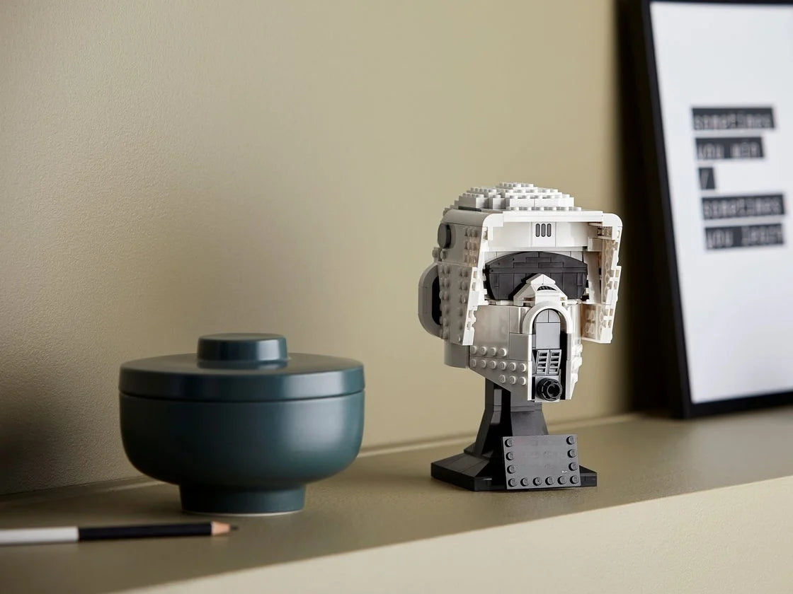 Star Wars Mandalorian Helmet Building Blocks - Darth Vader, Dark Trooper & Scout Trooper Display Set 75429