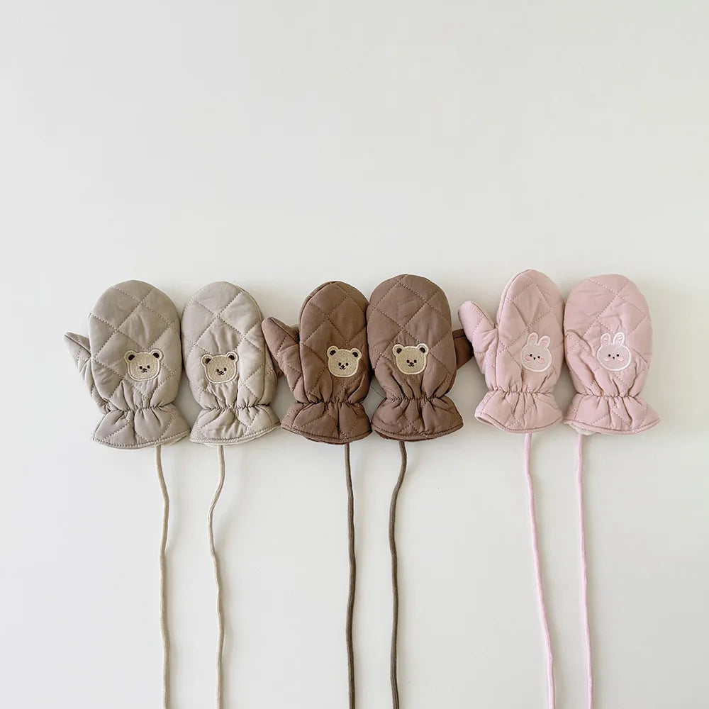 Kids Waterproof Ski Gloves - Warm Winter Snow Mittens for Boys & Girls Age 4-6