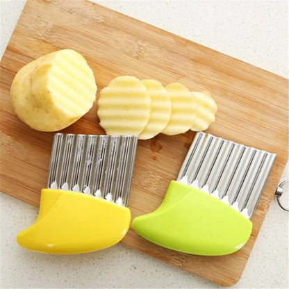 Stainless Steel Potato Chip Slicer Dough Vegetable Fruit Crinkle Wavy Slicer Knife Potato Cutter Chopper French Fry Maker Tool