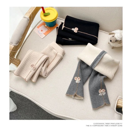 Girls with fleece leggings small children fall and winter thickened one body fleece outside wearing pants baby warm pantyhose