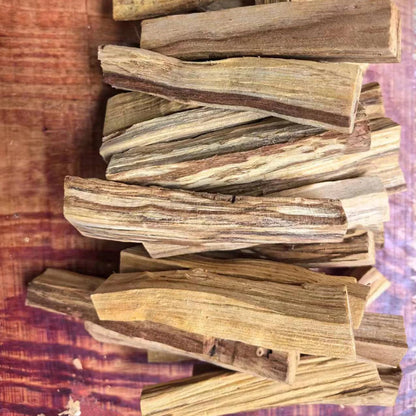 Palo Santo Natural Incense Sticks High-oil Smell of Old Materials for Long-lasting Application of Yoga Buddha Aromatherapy Home