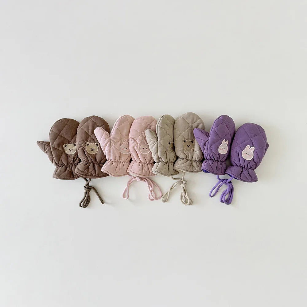 Kids Waterproof Ski Gloves - Warm Winter Snow Mittens for Boys & Girls Age 4-6