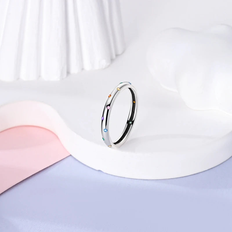 925 Sterling Silver Sparkling Zircon Ring - Classic Stackable Wedding Band for Women