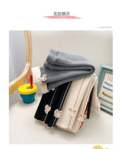 Girls with fleece leggings small children fall and winter thickened one body fleece outside wearing pants baby warm pantyhose