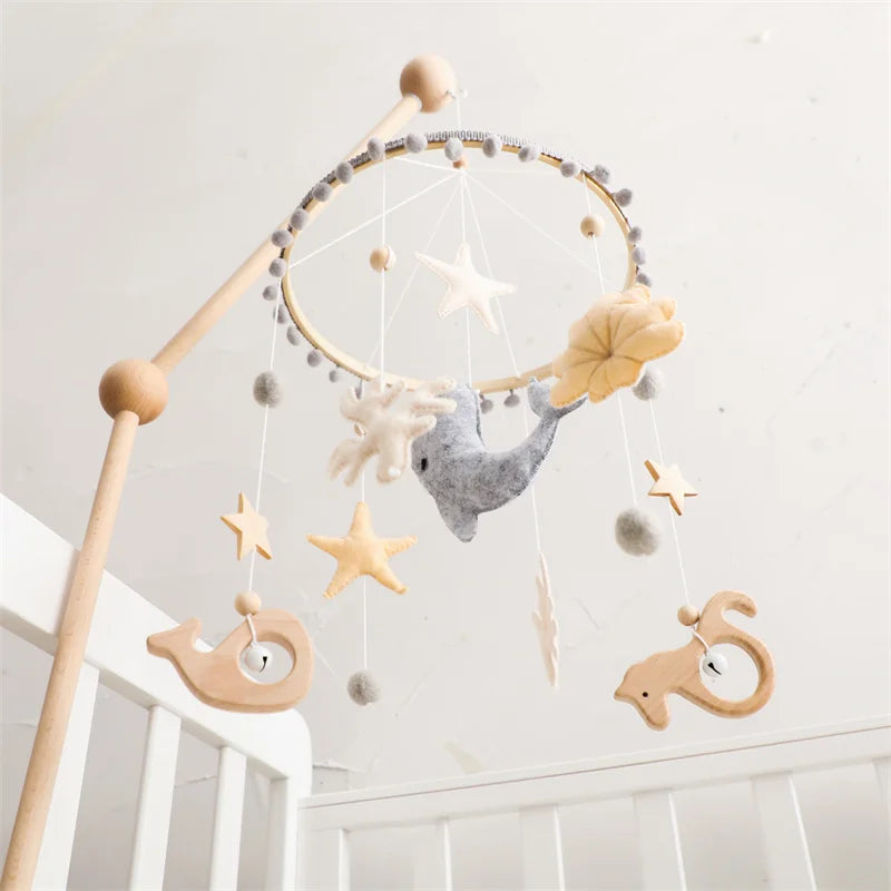 Newborn Baby Rattles Toys 0-12 Months Soft Felt Whale Bed Bell Infant Mobile Crib Hanging Musical Carousel Toy Boys Girls Gift