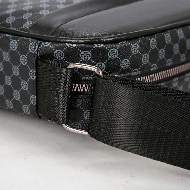 Casual Lightweight Business Shoulder Bags for Men PU Leather Messenger Bag Comfortable Wide Strap Crossbody Bags Designer Male