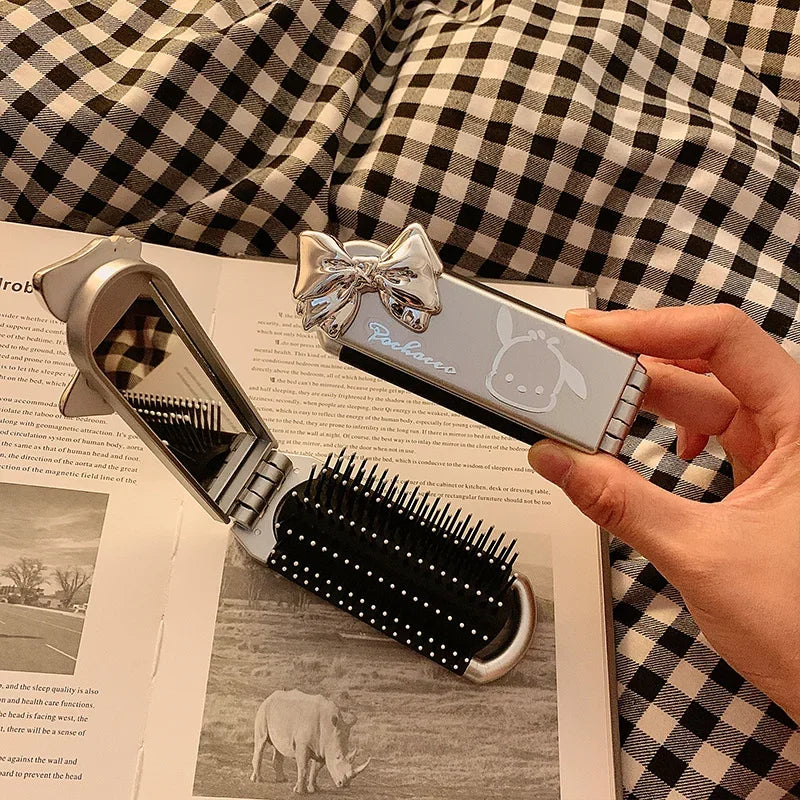 1 piece of Hello Kitty Sanrio Folding Hair Comb, Hair Style and Mirror Cinnamoroll Anime Portable Travel Comb Tool