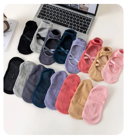 1pair Fashion Yoga Socks Anti Slip Women Professional Pilates Socks Cotton Dance Floor Trampoline Aerobics Fitness Sports Socks