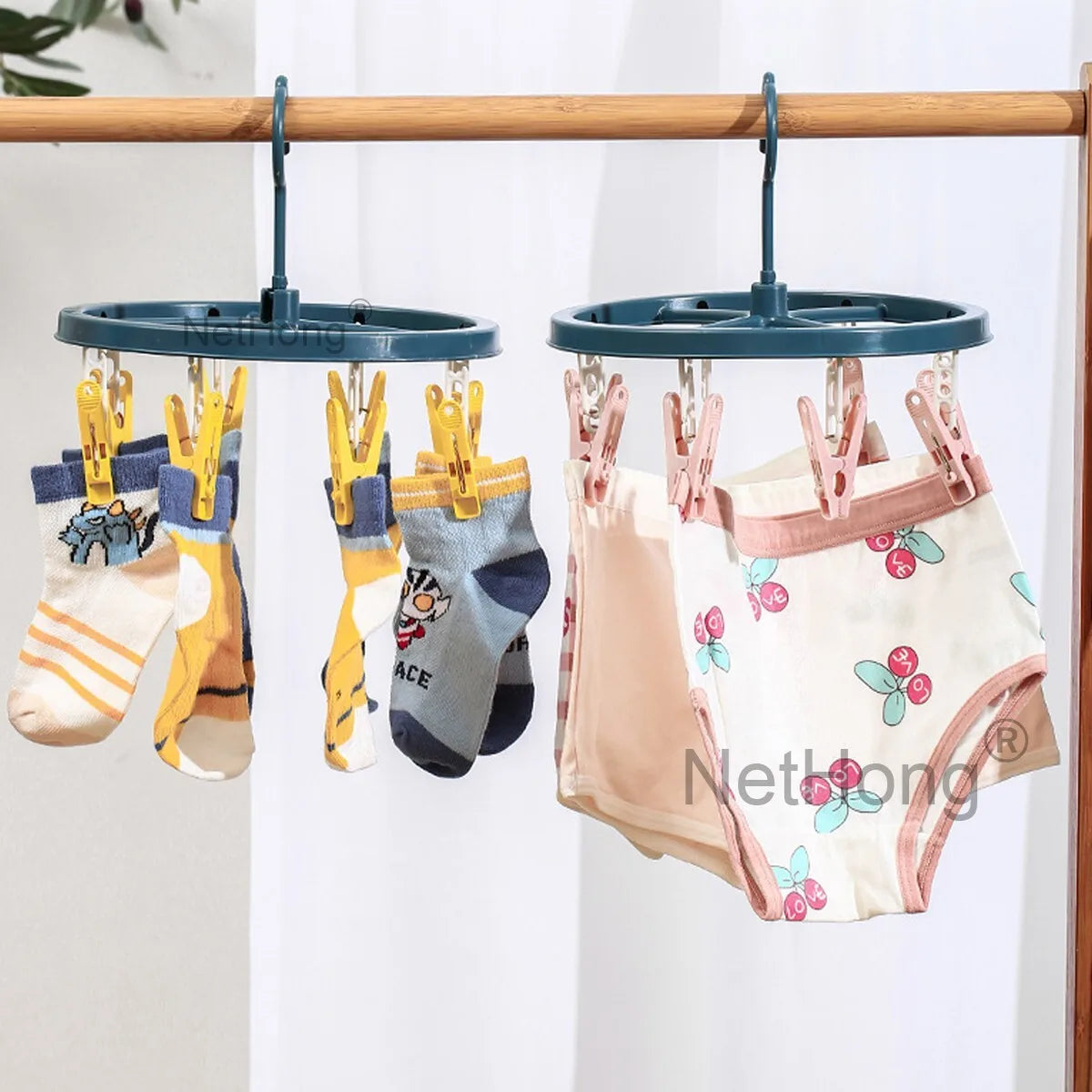 8 Pegs Thickened Clip Underwear Socks Hanger Laundry Airer Cloth Dryer Rack