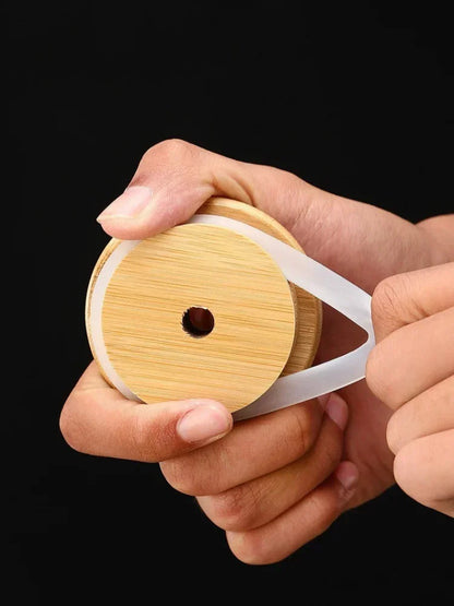 Glass Straw Cup with Dustproof Wooden Lid Heat-resisting Transparent Glass Bottle Breakfast Cola Milk Drinking Cups Holiday Gift