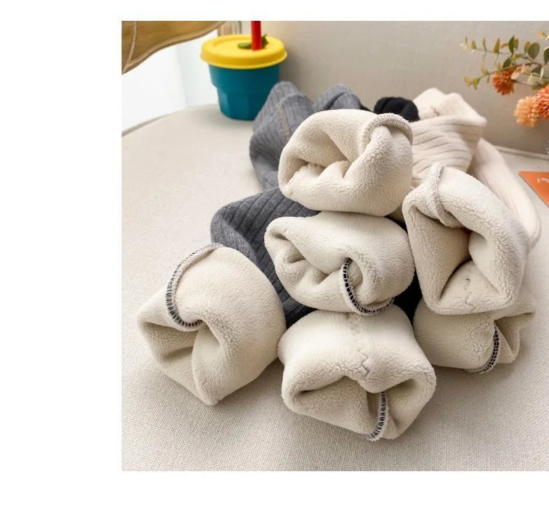 Girls with fleece leggings small children fall and winter thickened one body fleece outside wearing pants baby warm pantyhose