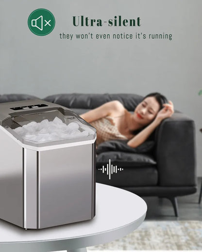 Haushaltsüblicher, einfacher Eiswürfelbereiter aus Edelstahl und Kunststoff mit Ein-Knopf-Bedienung, auch für den gewerblichen Einsatz geeignet.