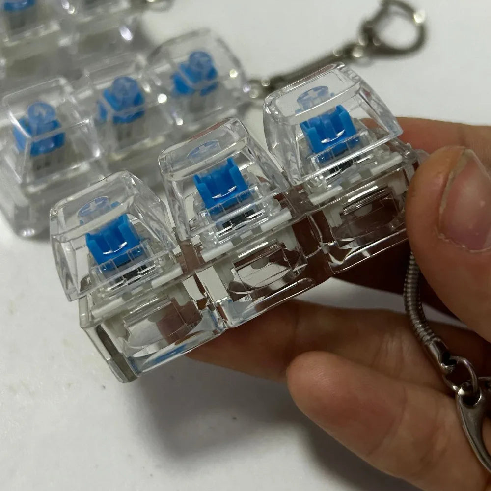 New 3/4/9 Keys Finger Keyboard Keycap Key Button Fidget Keychain Pass The Time Stress Relief Clicker Toy Adult