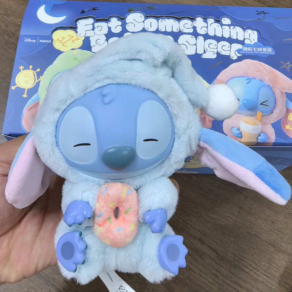 Heißes Spielzeug! Kawaii Stitch Blindbox-Tasche „Eat Some Thing Before Sleep“-Serie Vinyl-Anhänger, süße Puppe, Überraschungsbox, flauschige Puppe für Erwachsene