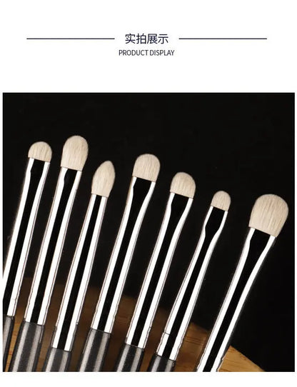1pc White Pony Hair Eyeshadow Makeup brushes Small Smudge Precision Crease Detail Bevel Eye Shadow Make up brush Liner Lip